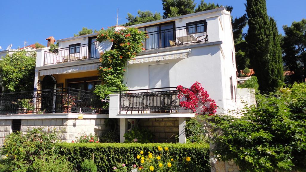 Guesthouse Apartment Bozica بول المظهر الخارجي الصورة