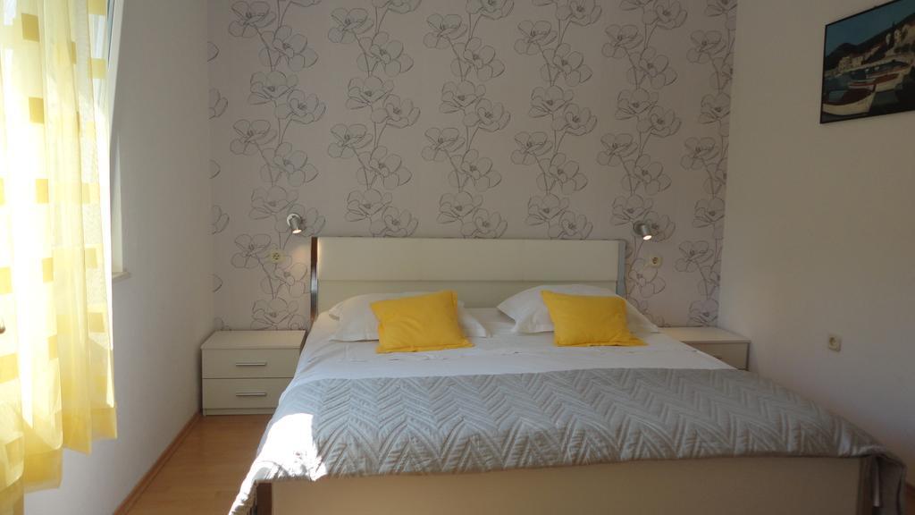 Guesthouse Apartment Bozica بول المظهر الخارجي الصورة